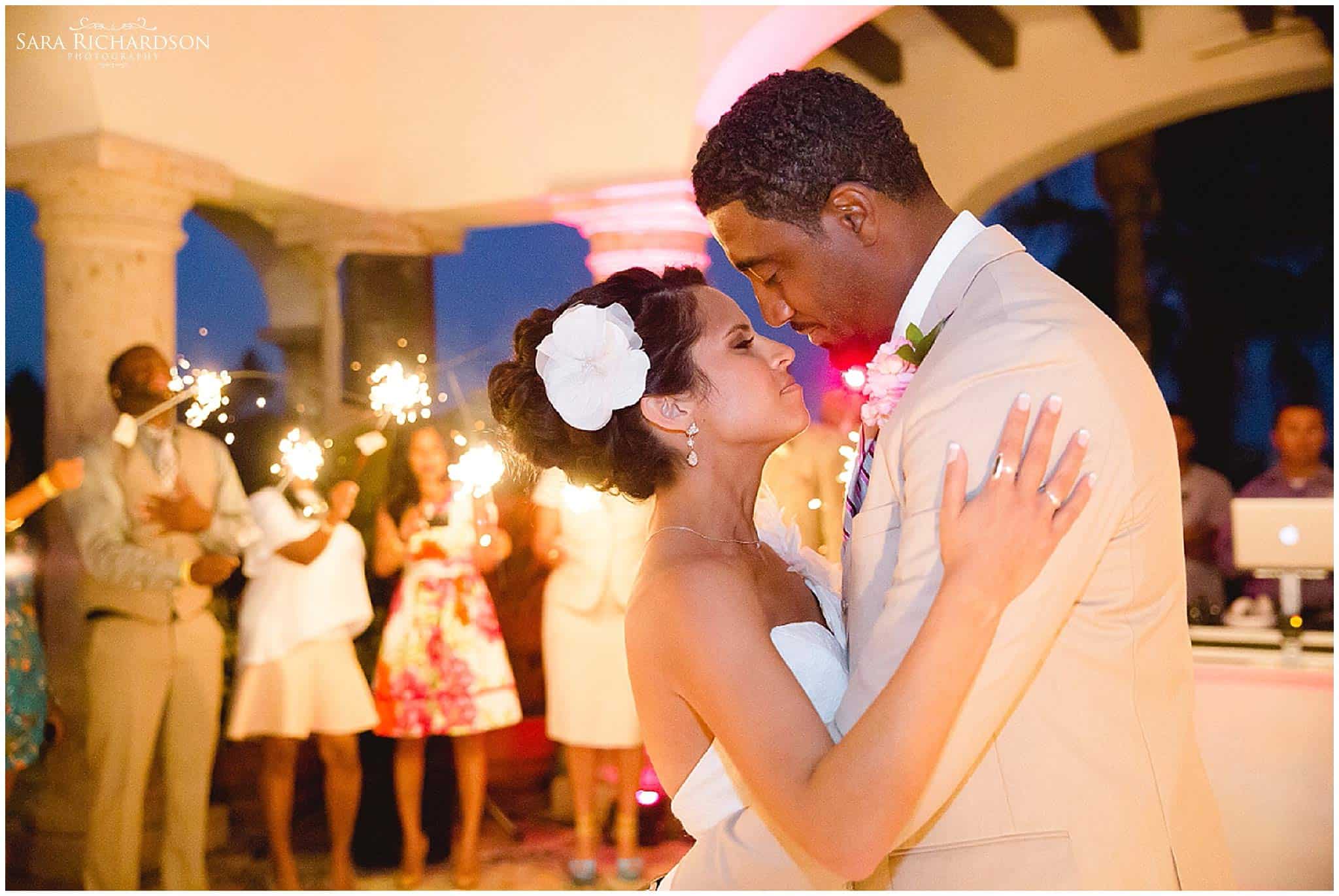 ?pp route=%2Fimage resize&path=%3DcGcq5SM5ADMfdjMtIDMtUTMwIzL0N3bw1SO3IzMtgjMvIDMvUTMwIjf&width=768 - Cabo Wedding - Cabo Del Sol - Gina & Darryl