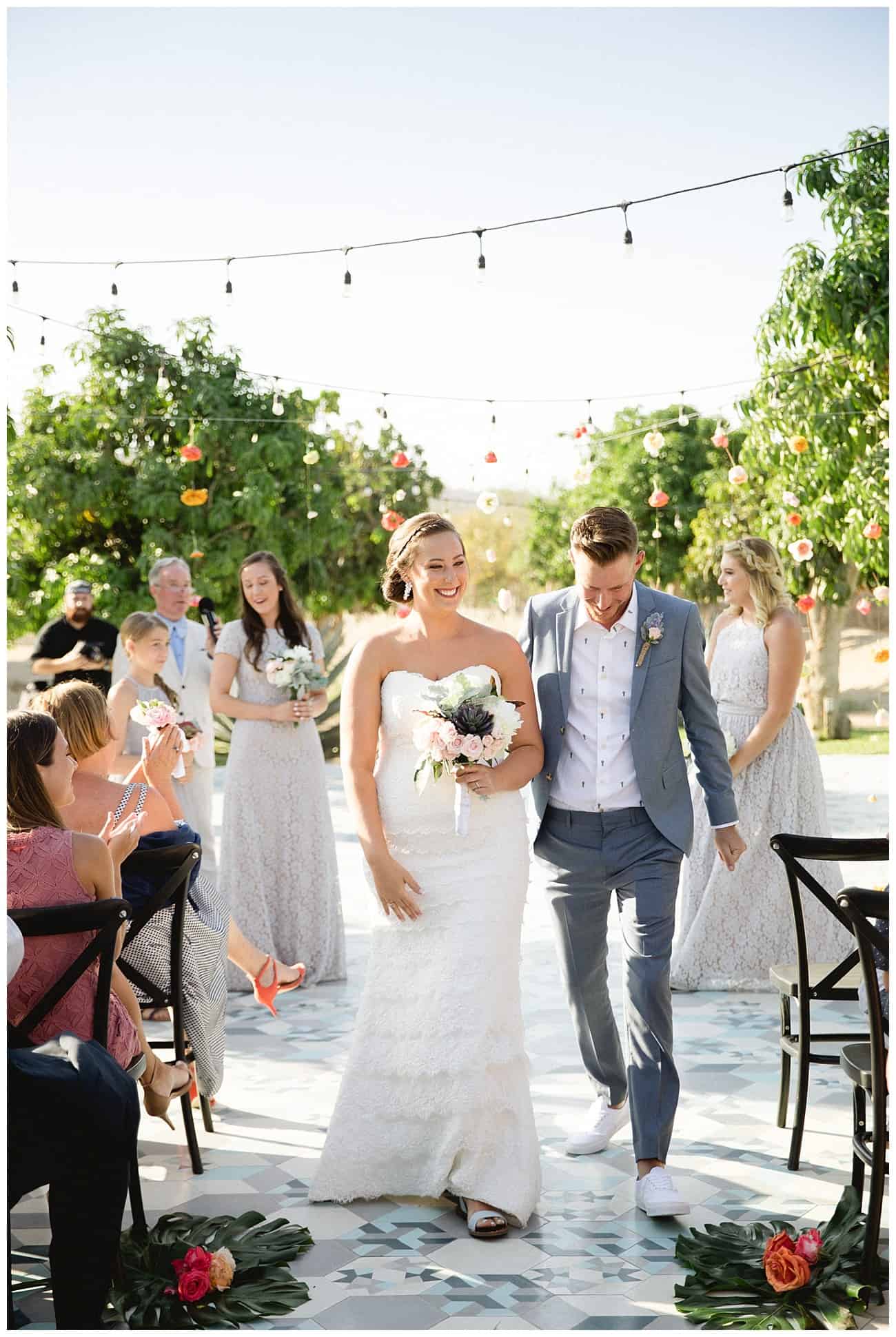 ?pp route=%2Fimage resize&path=%3DcGcq5CO0EDMfVmcjF0Xu92ckJXYoNWaS9VYyF2UfJXZoBXYyd2b09GaQ91ZulGZkV2df9mYhN0L0N3bw1SN3IDNtYTMvETMvcTMwIjf&width=768 - Becca and Matt's gorgeous farm wedding in Los Cabos